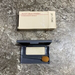 Original‎ Avon Silk Finish Eyeshadow Single In Chantilly Lace